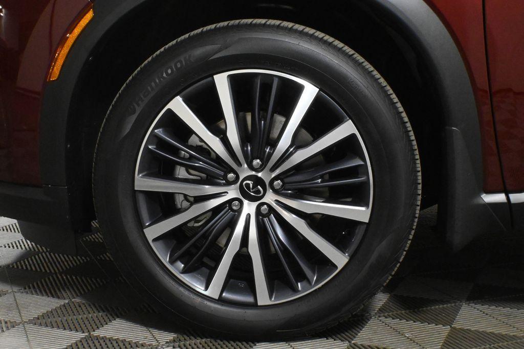 used 2025 INFINITI QX60 car, priced at $64,705