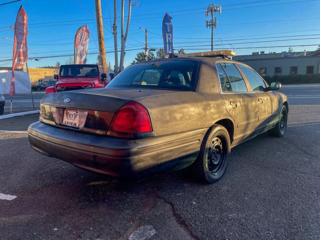 used 2008 Ford Crown Victoria car, priced at $5,000