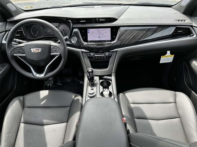 new 2025 Cadillac XT6 car, priced at $60,215