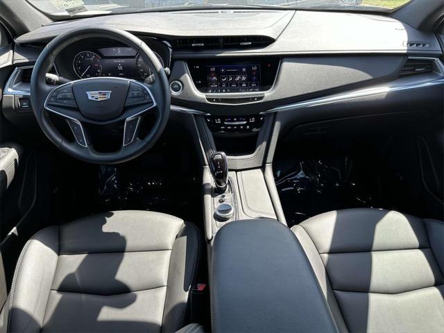 new 2024 Cadillac XT5 car, priced at $46,515