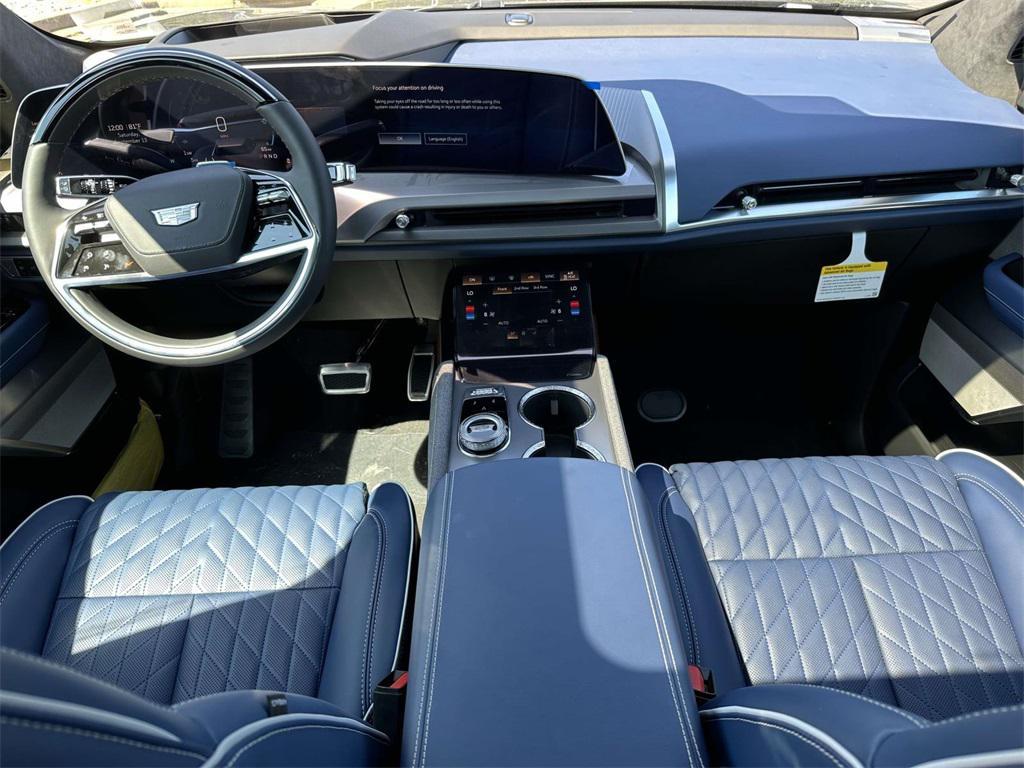 new 2026 Cadillac VISTIQ car, priced at $94,215