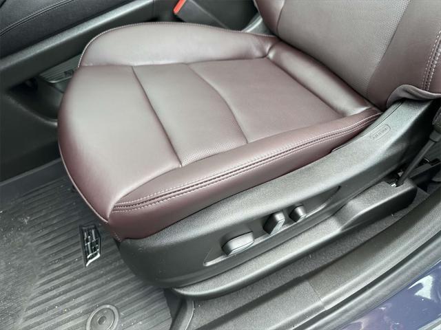 new 2024 Cadillac XT6 car