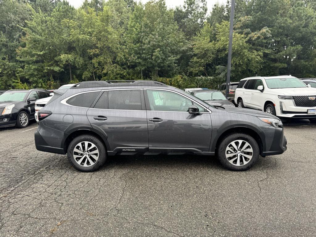 used 2025 Subaru Outback car, priced at $29,000