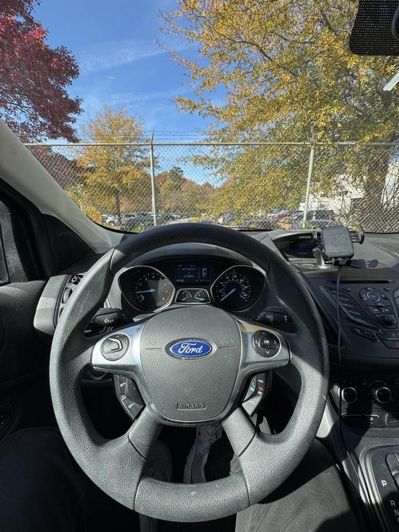 used 2014 Ford Escape car, priced at $9,500