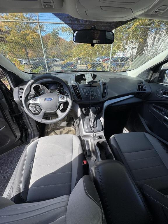 used 2014 Ford Escape car, priced at $9,500