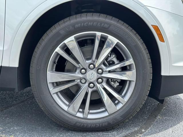 new 2025 Cadillac XT5 car, priced at $56,315