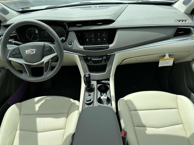new 2025 Cadillac XT5 car, priced at $56,315