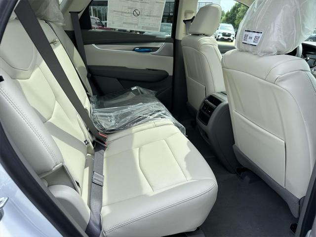 new 2025 Cadillac XT5 car, priced at $56,315