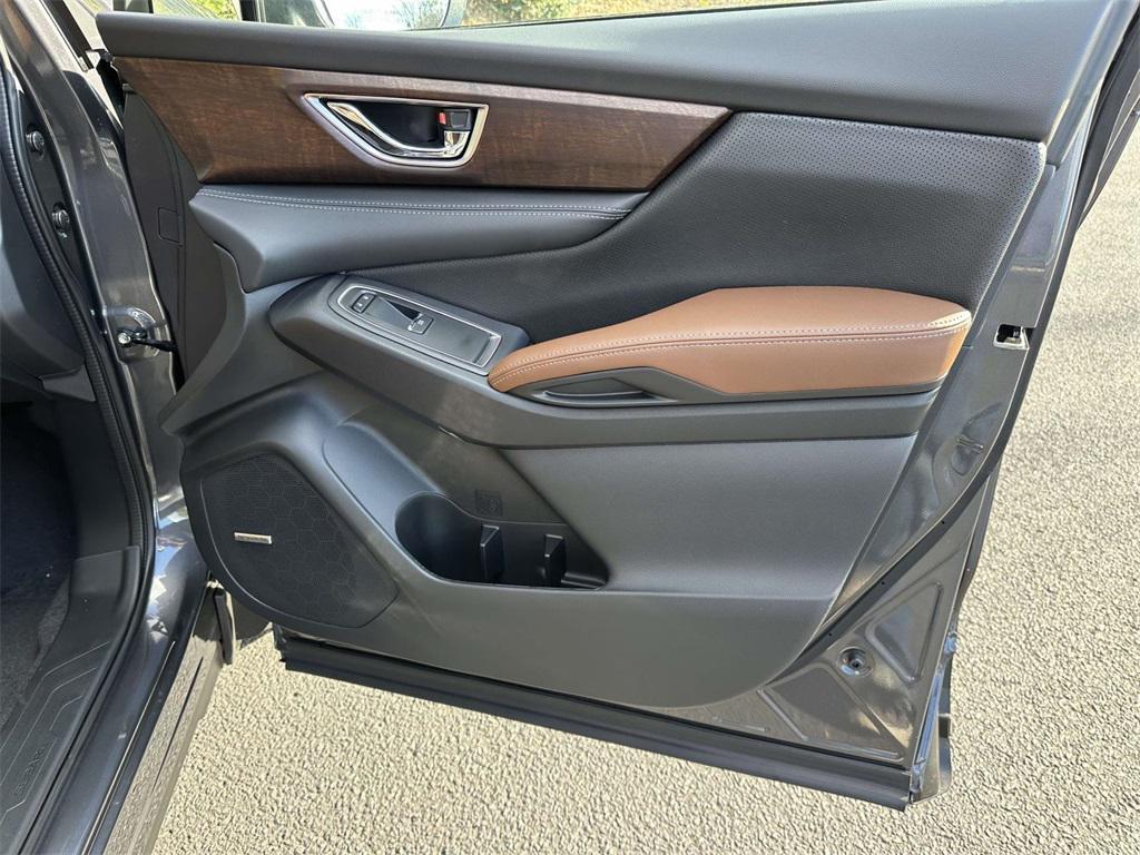 new 2025 Subaru Ascent car, priced at $50,624