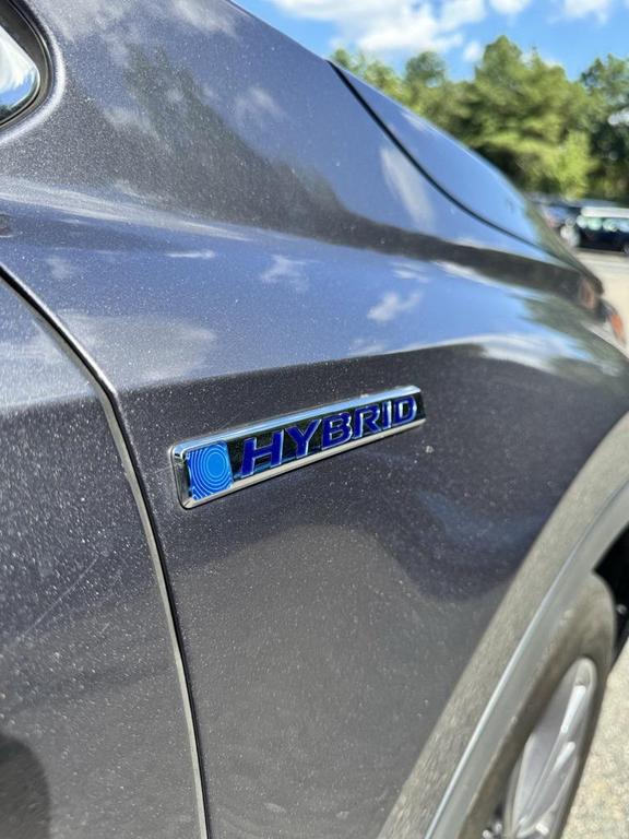 used 2022 Honda CR-V Hybrid car, priced at $25,500