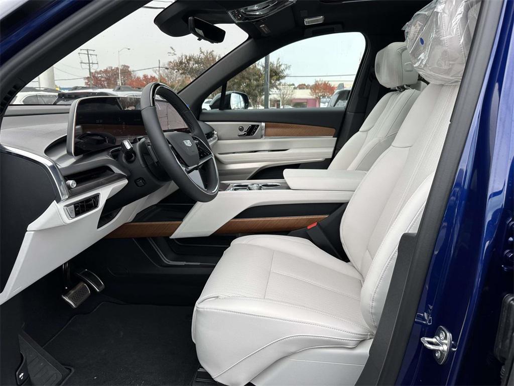 new 2026 Cadillac VISTIQ car, priced at $82,010