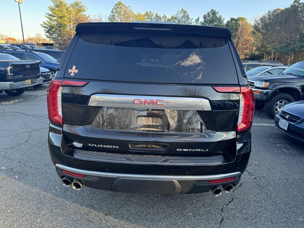 used 2022 GMC Yukon XL car, priced at $58,000