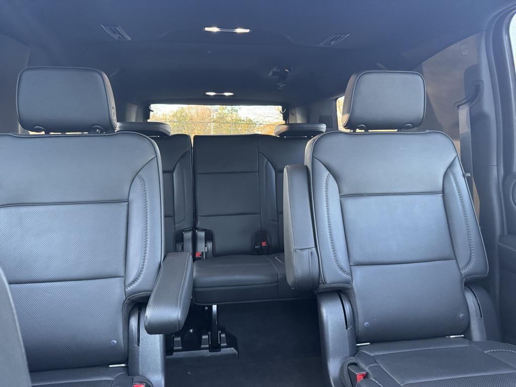 used 2022 GMC Yukon XL car, priced at $58,000