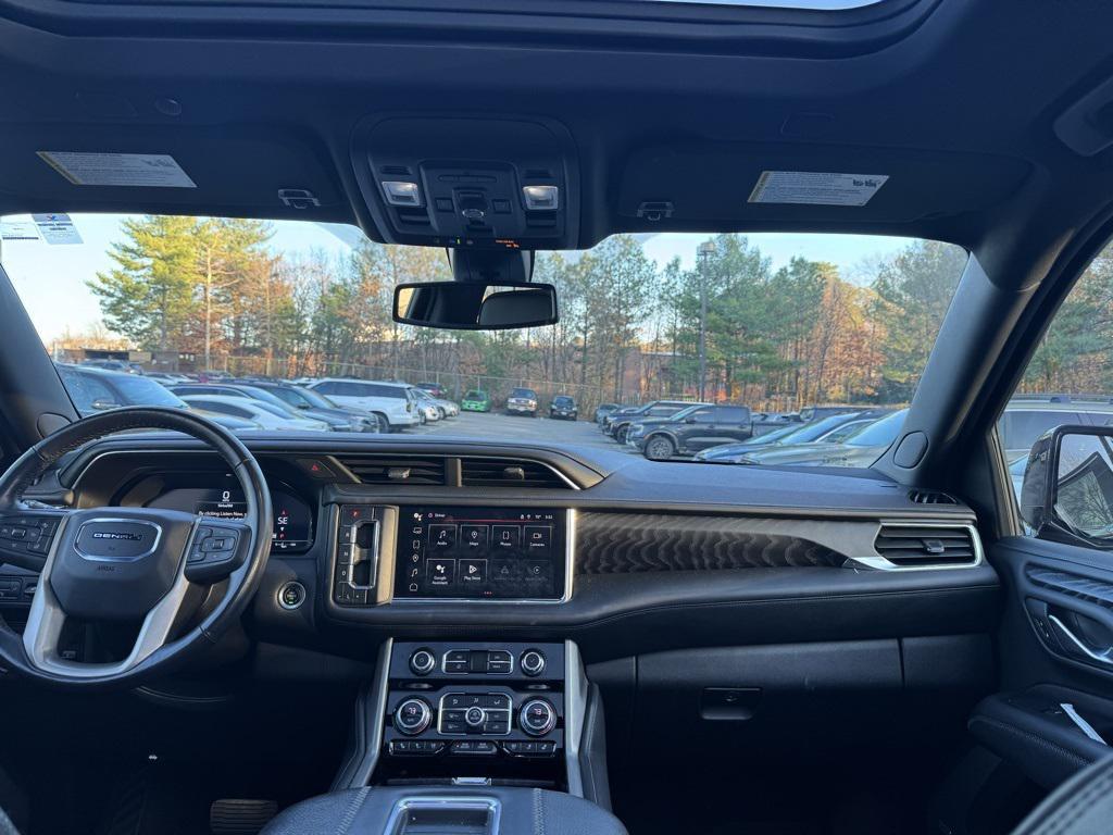 used 2022 GMC Yukon XL car, priced at $58,000