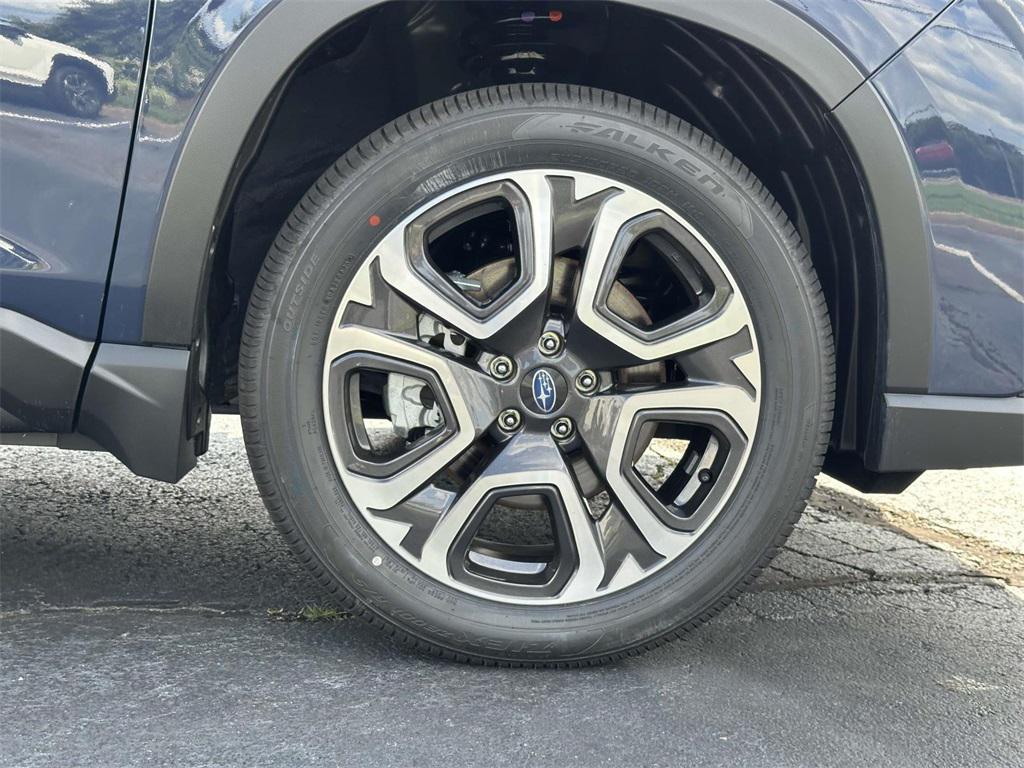 new 2025 Subaru Ascent car, priced at $47,230