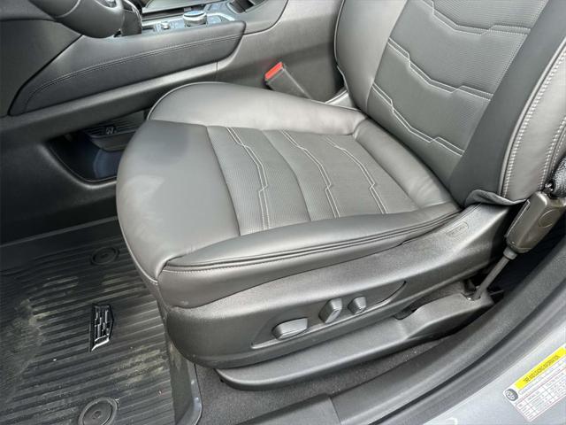 new 2025 Cadillac XT6 car, priced at $75,340