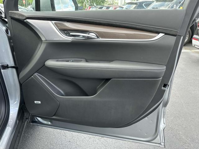 new 2025 Cadillac XT6 car, priced at $75,340
