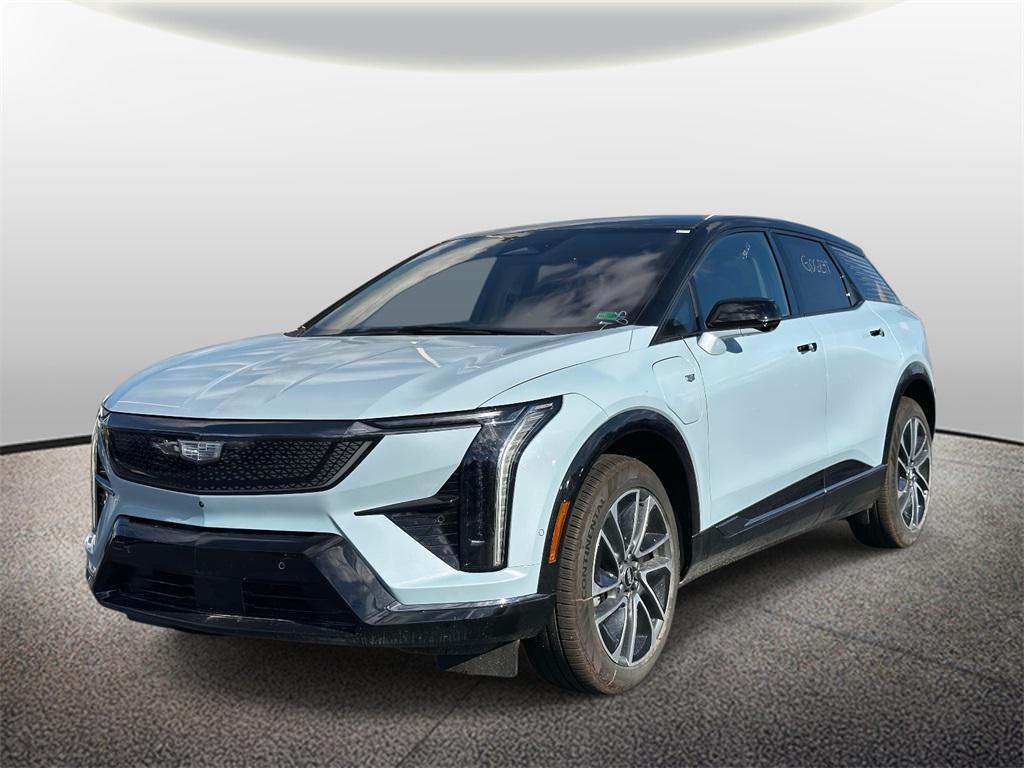 new 2025 Cadillac OPTIQ car, priced at $56,215
