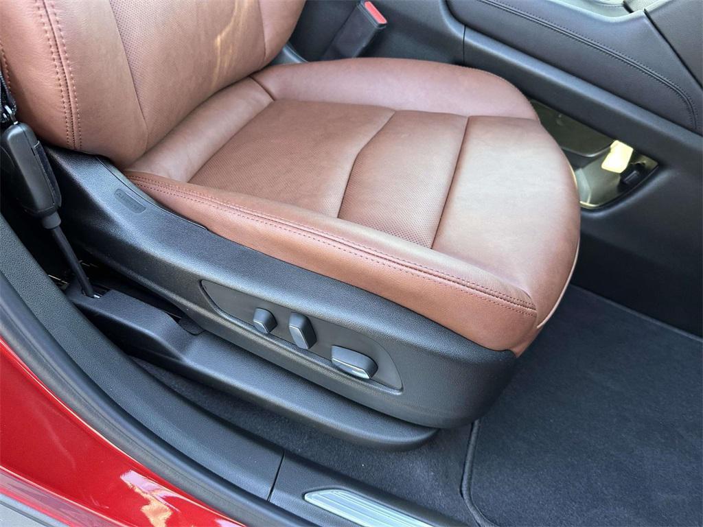 new 2026 Cadillac XT5 car, priced at $66,265