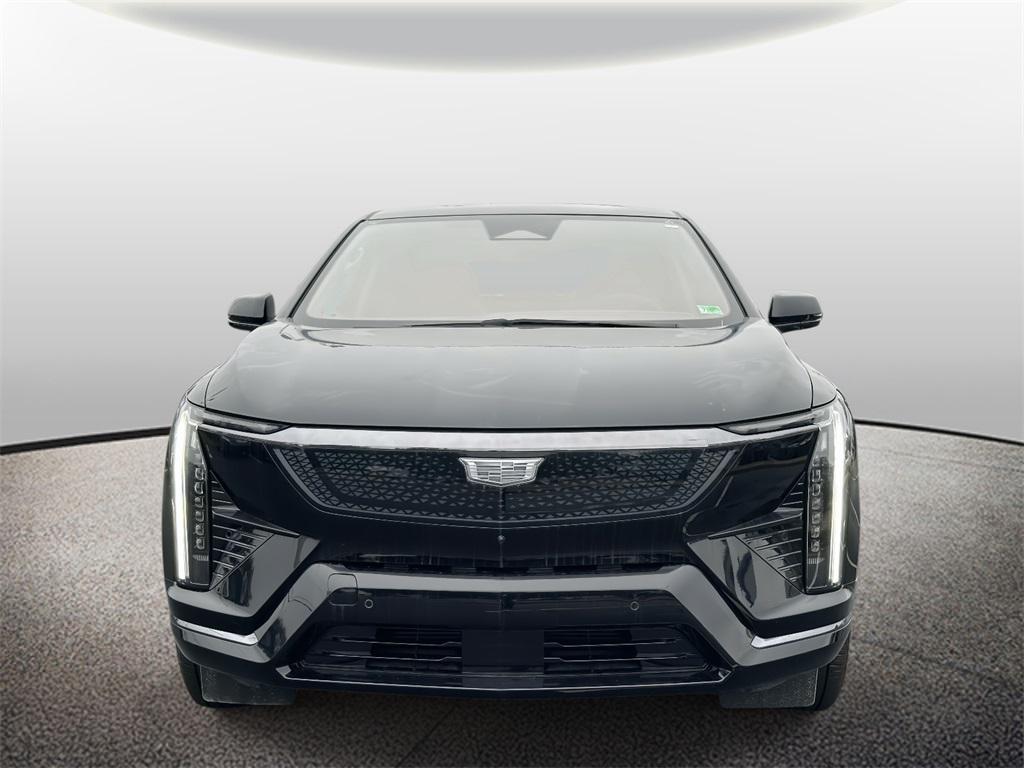 new 2025 Cadillac OPTIQ car, priced at $55,340