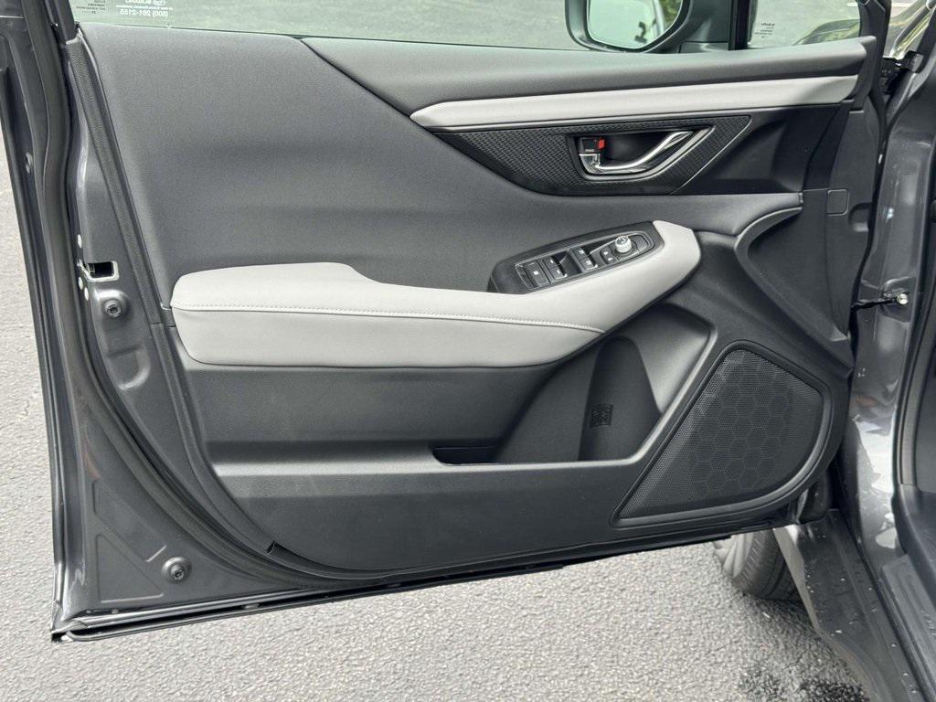 used 2025 Subaru Outback car, priced at $31,000