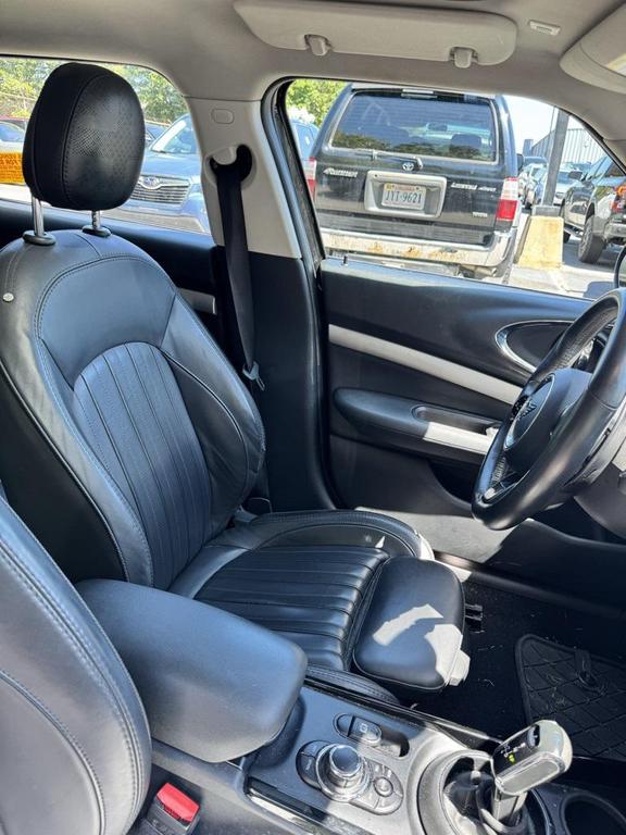 used 2022 MINI Clubman car, priced at $19,000
