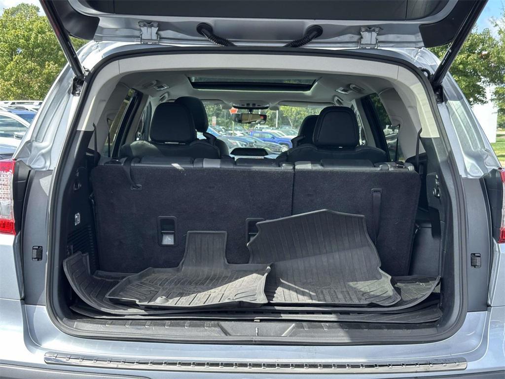 used 2022 Subaru Ascent car, priced at $29,000