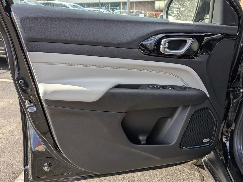 new 2025 Jeep Compass car, priced at $35,118