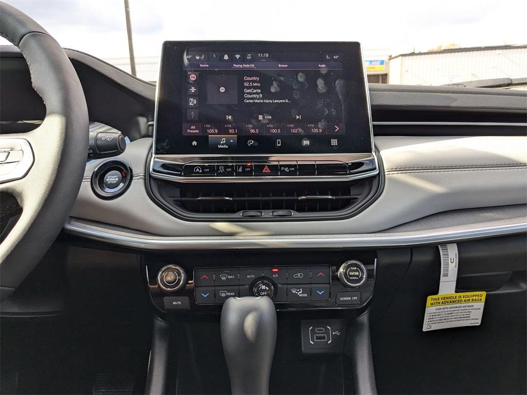 new 2025 Jeep Compass car, priced at $35,118