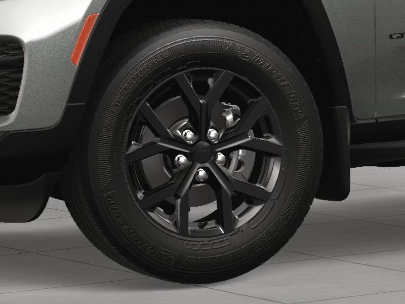 new 2025 Jeep Grand Cherokee car, priced at $43,500