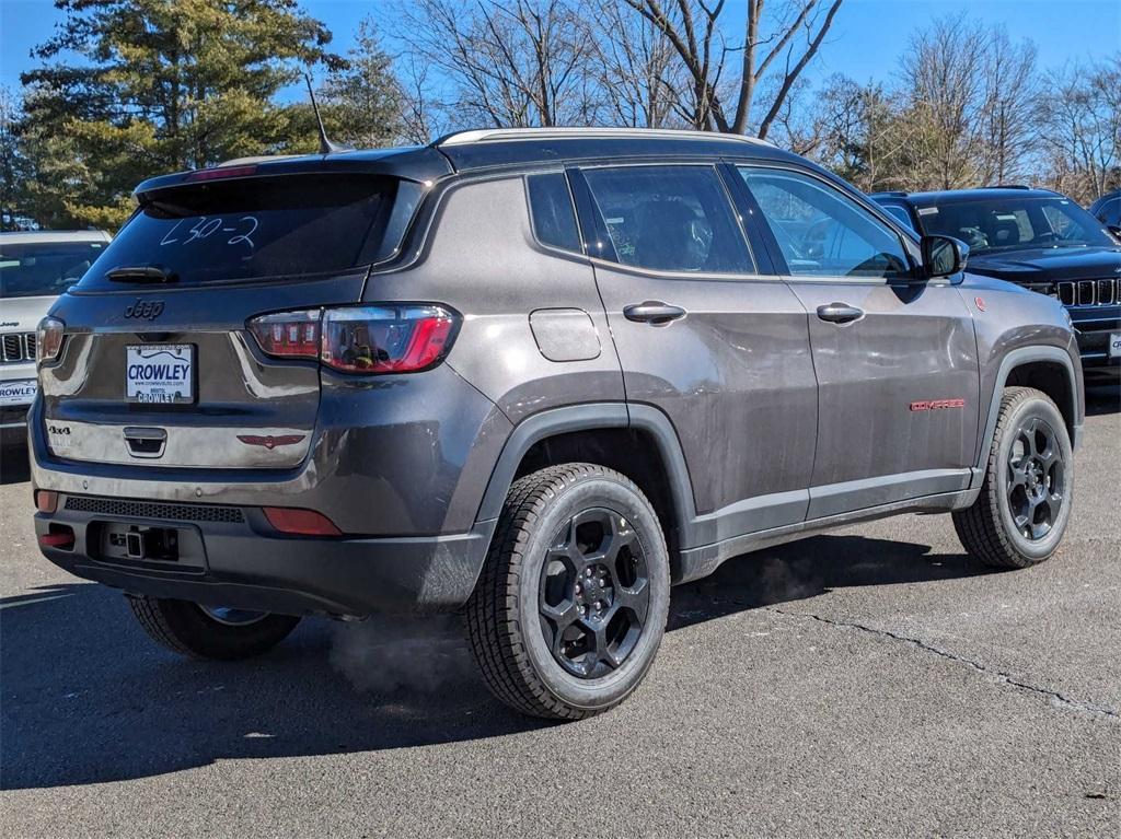 new 2024 Jeep Compass car, priced at $37,401
