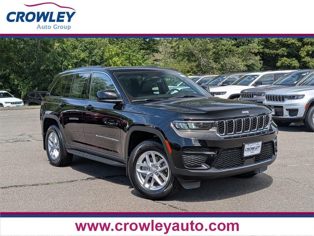 new 2025 Jeep Grand Cherokee car, priced at $39,125