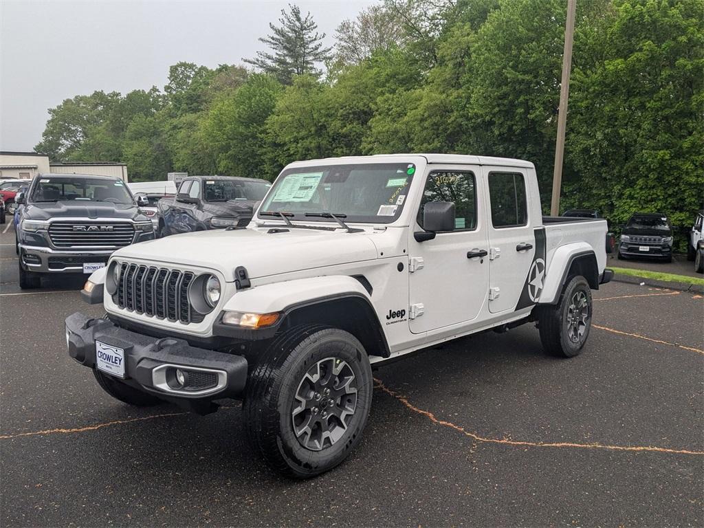 new 2025 Jeep Gladiator car, priced at $50,028