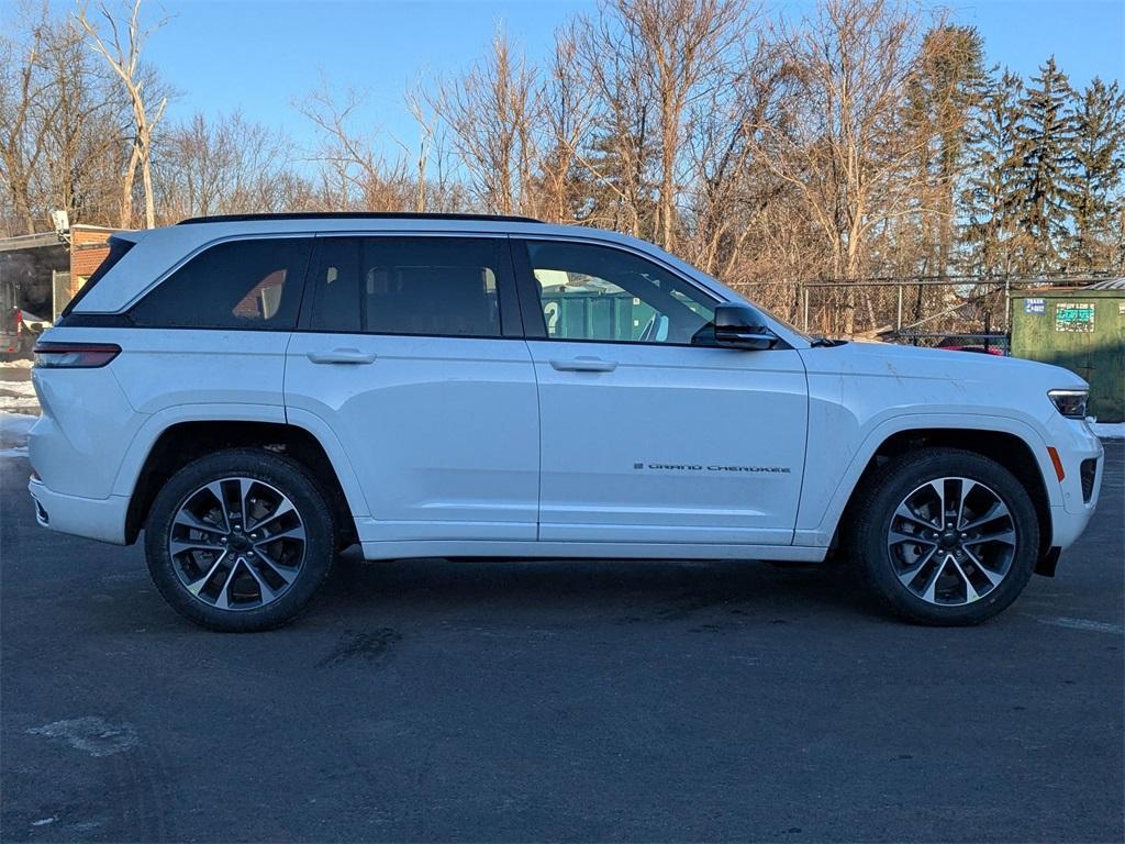 new 2025 Jeep Grand Cherokee car, priced at $58,921