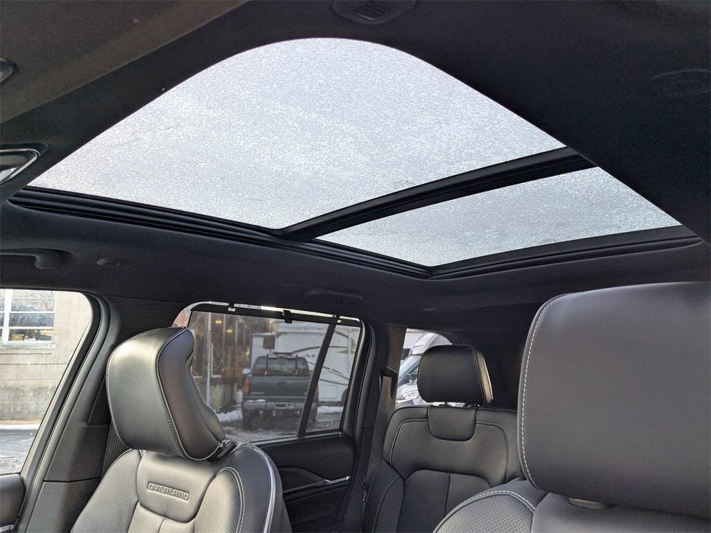 new 2025 Jeep Grand Cherokee car, priced at $58,921