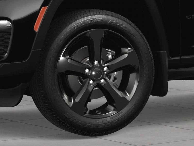 new 2025 Jeep Grand Cherokee car, priced at $50,221