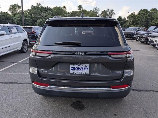 used 2022 Jeep Grand Cherokee car, priced at $32,300