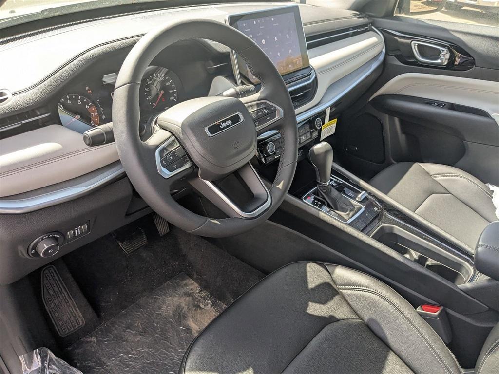 new 2025 Jeep Compass car, priced at $35,118