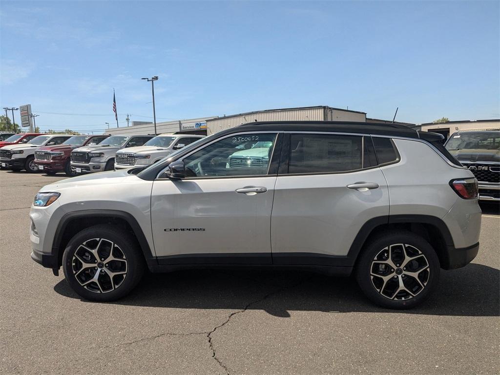new 2025 Jeep Compass car, priced at $35,118