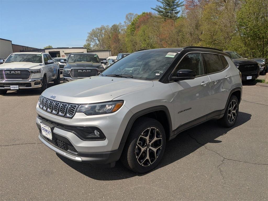 new 2025 Jeep Compass car, priced at $35,118