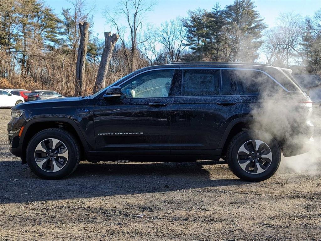 new 2024 Jeep Grand Cherokee 4xe car, priced at $51,215