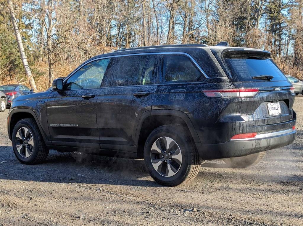 new 2024 Jeep Grand Cherokee 4xe car, priced at $51,215