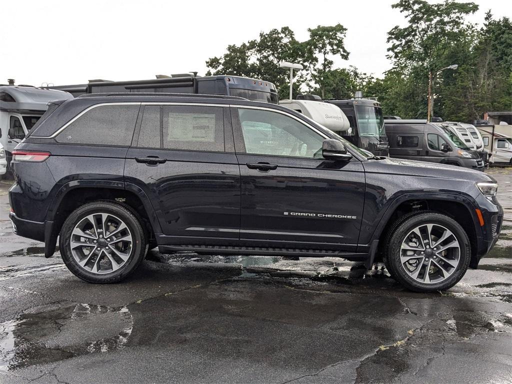 new 2024 Jeep Grand Cherokee car, priced at $53,437