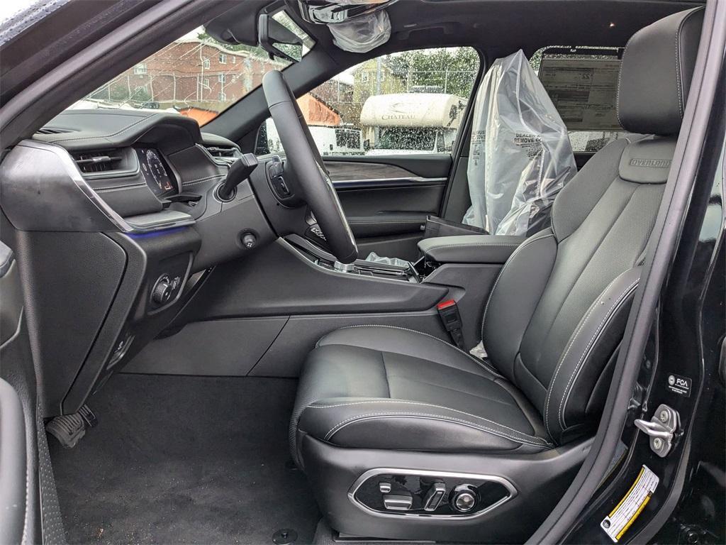 new 2024 Jeep Grand Cherokee car, priced at $53,437
