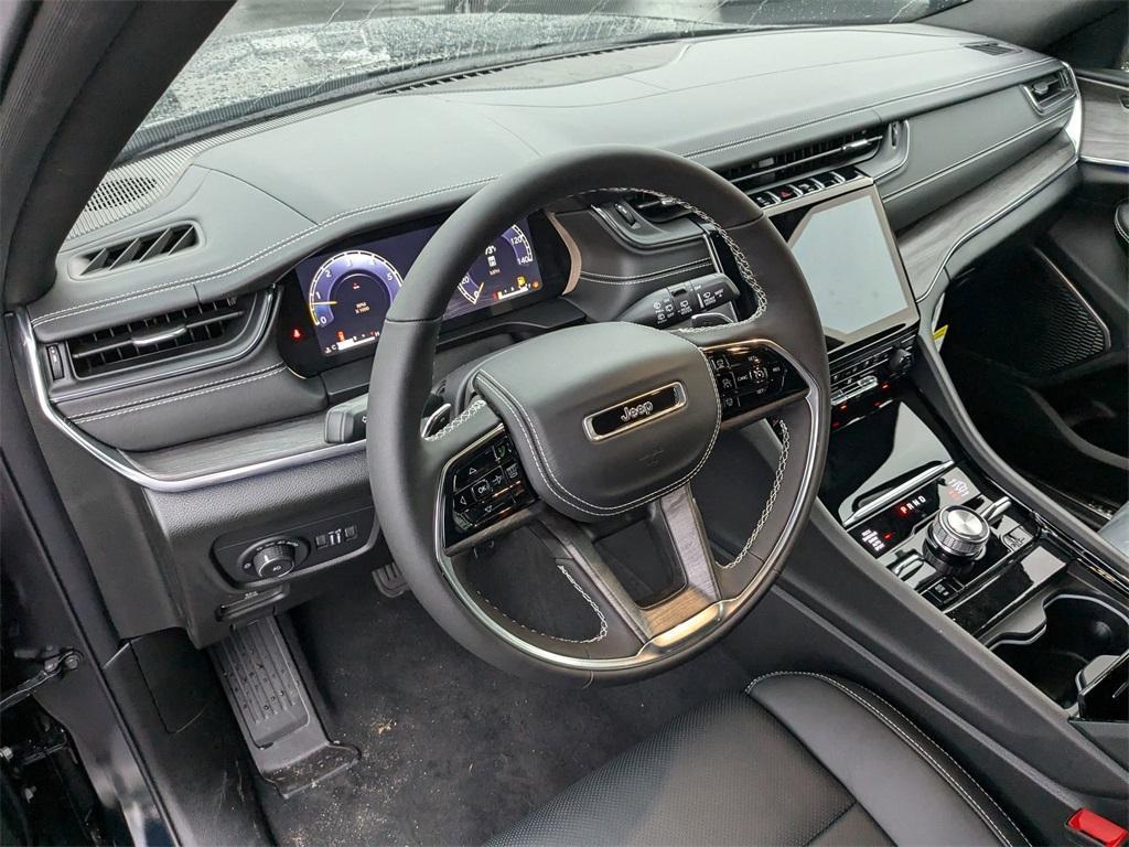 new 2024 Jeep Grand Cherokee car, priced at $53,437