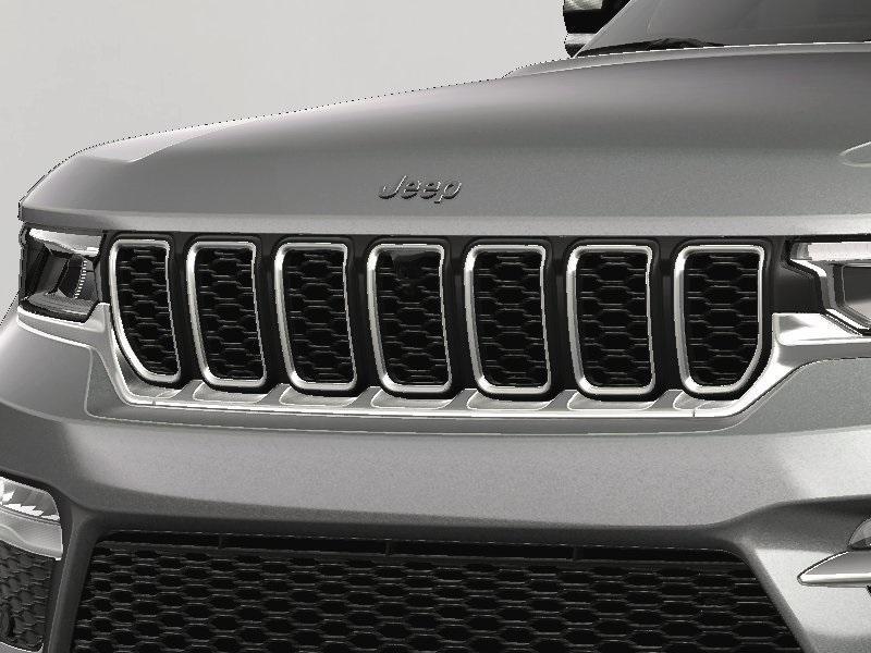 new 2025 Jeep Grand Cherokee car, priced at $50,521