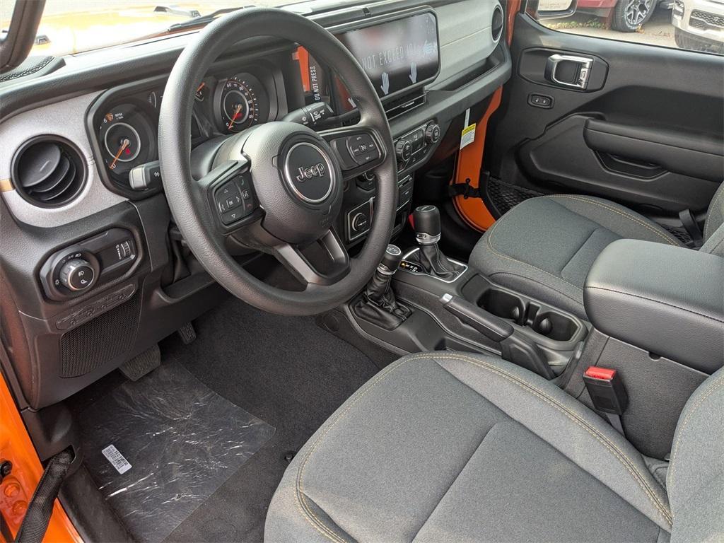 new 2025 Jeep Gladiator car, priced at $43,455