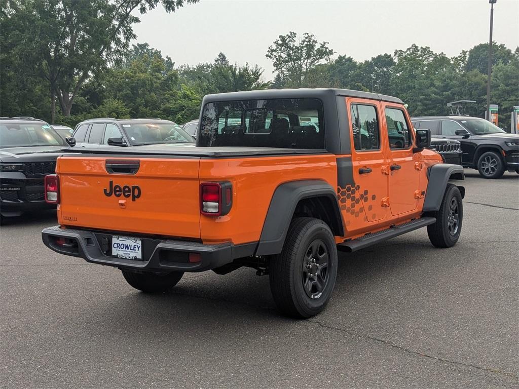 new 2025 Jeep Gladiator car, priced at $43,455