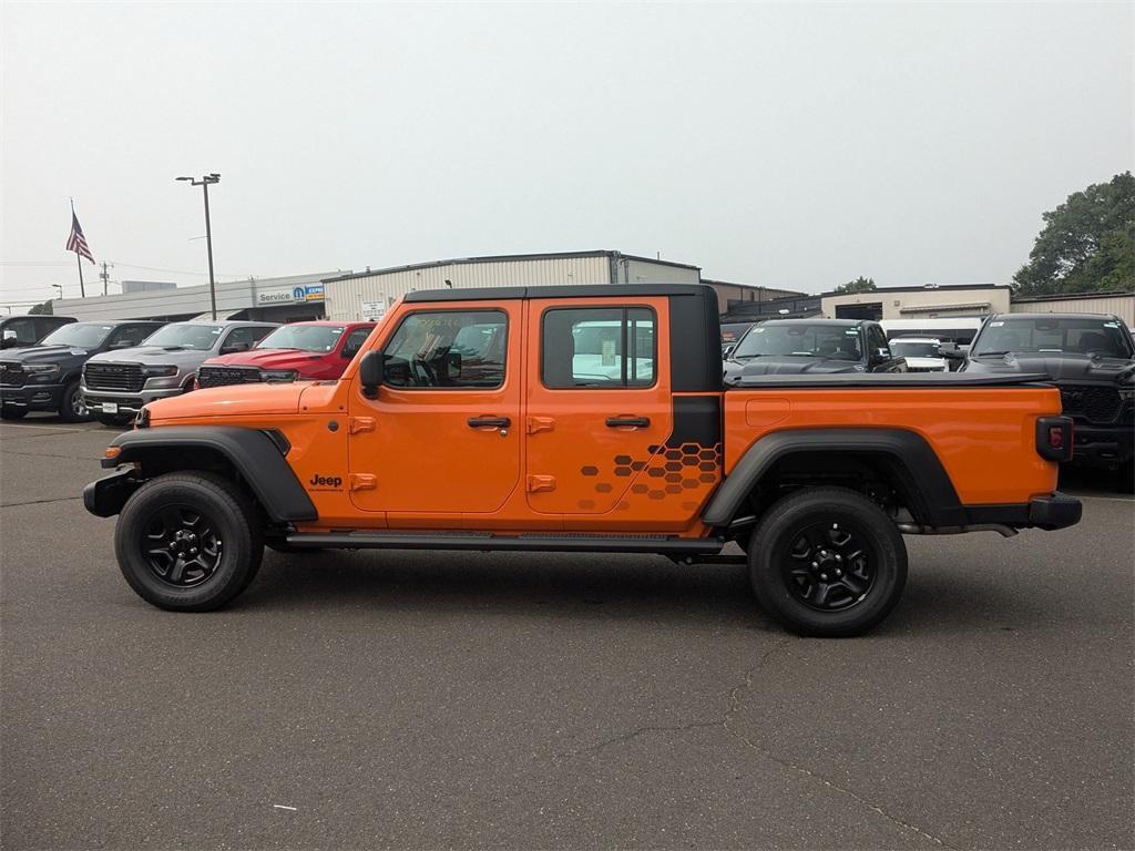 new 2025 Jeep Gladiator car, priced at $43,455