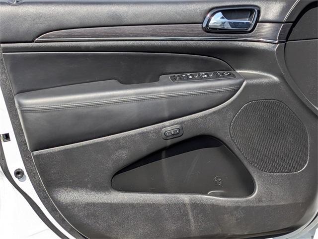 used 2020 Jeep Grand Cherokee car, priced at $31,300